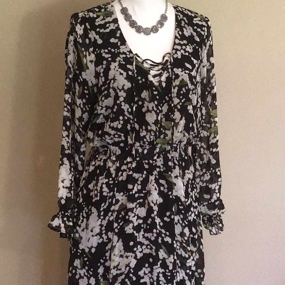 Boho floral chic dress